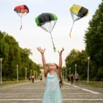 Kids Tangle-Free Outdoor Parachute Toy – Flying Parachute Man Throwing Toy - Image 4